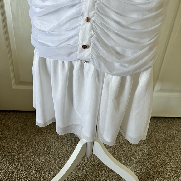 White drape ruffle skirt set - Picture 4 of 9